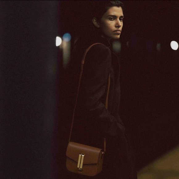 DeMellier The Small Vancouver, Tan Smooth [the "it" color right now], New - Picture 3 of 16